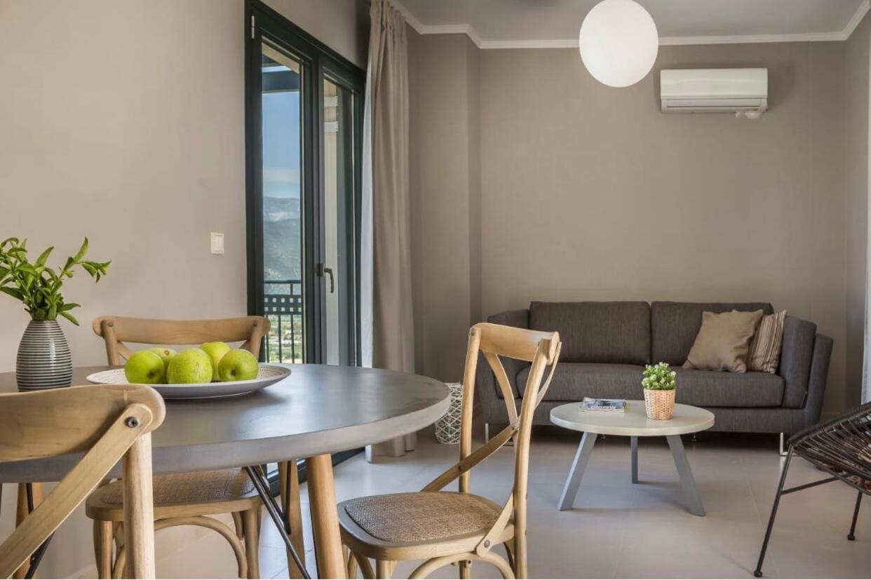 Villa Peaceful House With An Awesome View Khelmáta Exterior foto